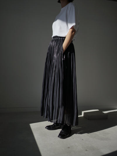 [Pre-order] Aurora cloth double side pleated skirt / black