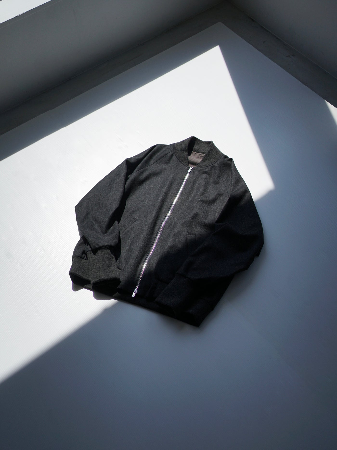 [Pre-order] Float furano minimalistic bomber jacket