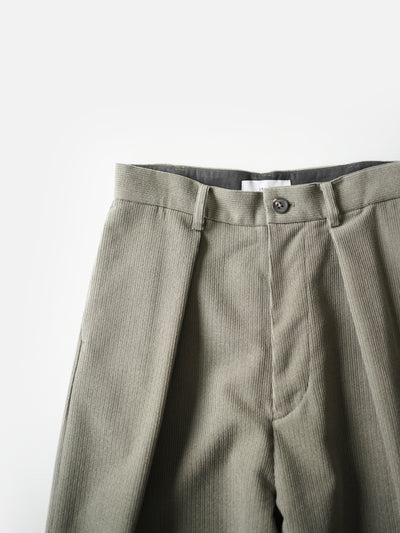 Wool & Cashmere corduroy tuck slacks