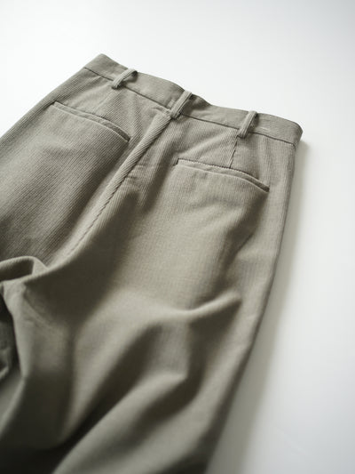 Wool & Cashmere corduroy tuck slacks