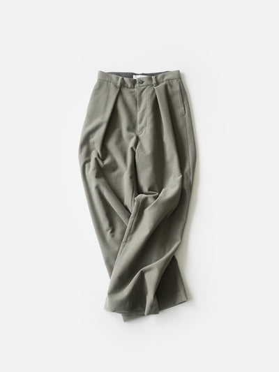 Wool & Cashmere corduroy tuck slacks