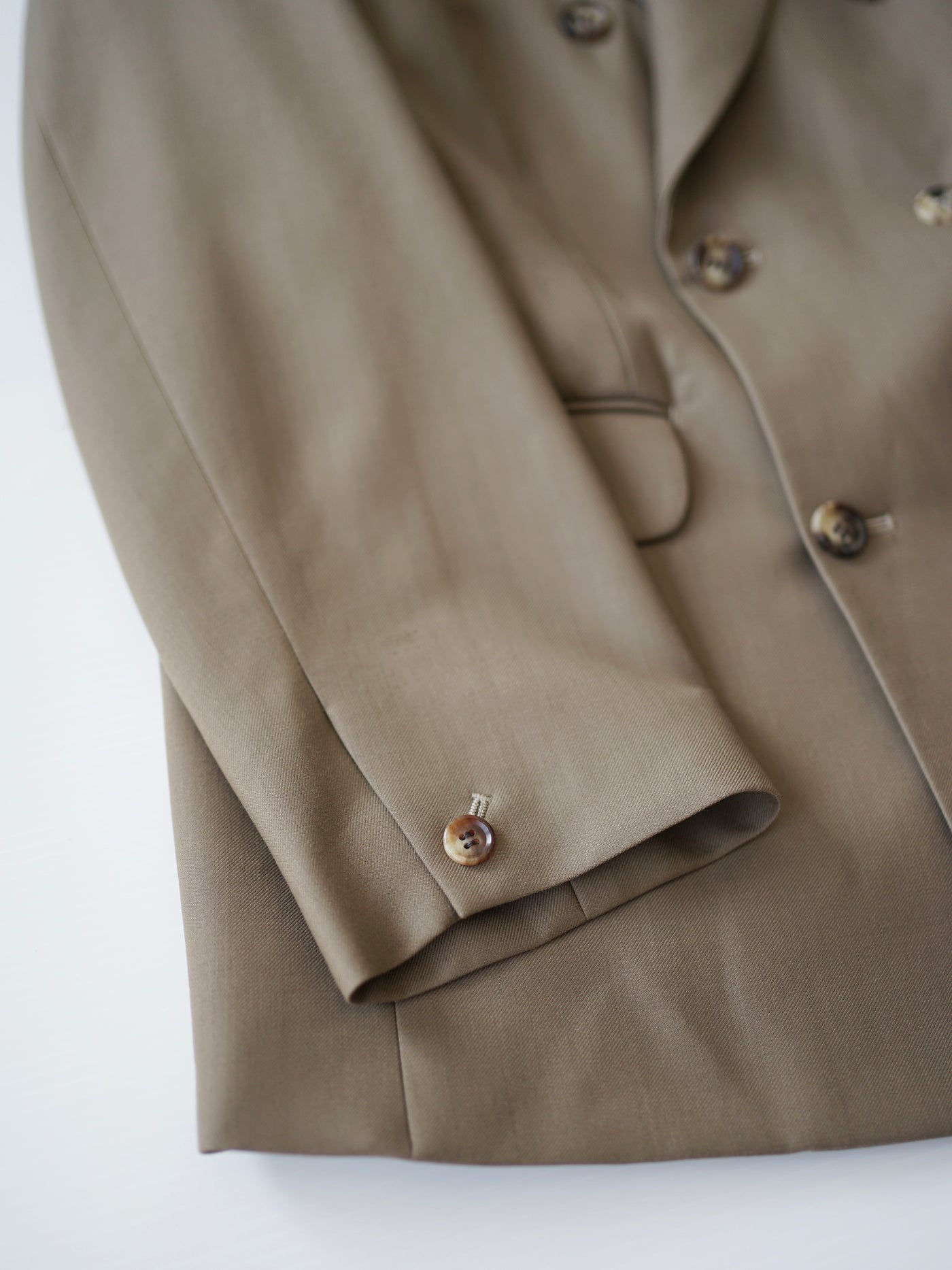 Super120`s wool twill double breasted jacket